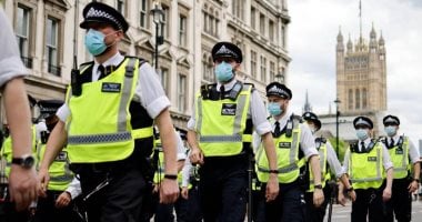 قائد شرطة لندن يدعو الحكومة لتوضيح سياسة الاعتقال بناء على التطرف بالمظاهرات الأخيرة
