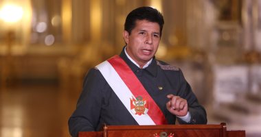 رئيس بيرو يعرب عن حزنه لسقوط ضحايا في حادث اصطدام طائرة بشاحنة
