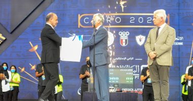 مصر تسلم إيطاليا راية تنظيم بطولة العالم للسلاح 2023 بميلانو