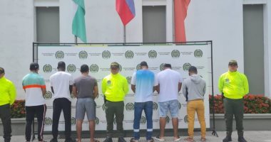 كولومبيا تعتقل 12 شخصا بتهمة محاولة تهريب المخدرات إلى أوروبا