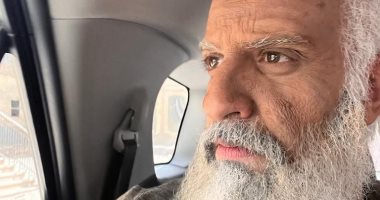 أحمد أمين يفاجئ متابعيه بمكياج رجل عجوز