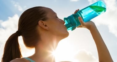 هل تشربين كمية كافية من الماء أثناء الحمل؟