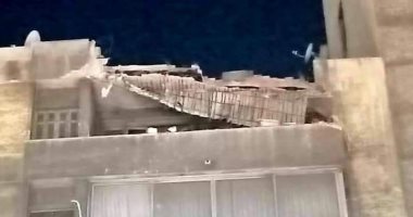 انهيار شرفة عقار بمنطقة جناكليس بالإسكندرية دون إصابات بشرية 