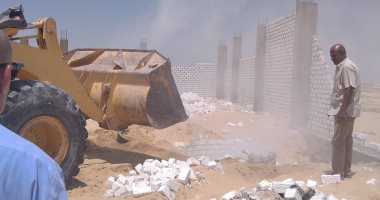 تنفيذ إزالات مخالفات بناء على أراض زراعية بشمال سيناء 