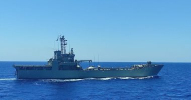 القوات البحرية المصرية واليونانية تنفذان تدريبا عابرا بنطاق الأسطول الشمالى