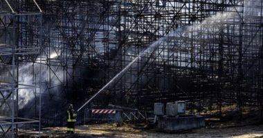 اندلاع حريق بمدينة السينما الشهيرة "تشينيتشيتا" فى روما.. فيديو