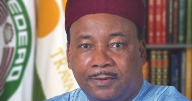 شيخ الأزهر يصدر قرارا بضم رئيس النيجر السابق لمجلس حكماء المسلمين