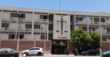 إصابة قاضي "مستريح أسوان" بأزمة صحية في ثاني جلسات محاكمة مصطفى البنك