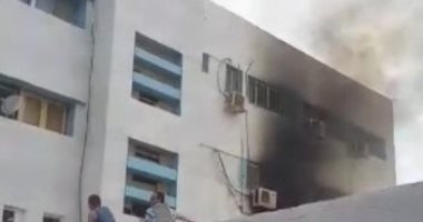 تفاصيل إخماد حريق المستشفى العام بكفر الشيخ ونقل 11 حالة.. صور