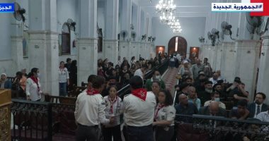 الاستعداد لأداء الصلاة على جثامين ضحايا كنيسة أبو سيفين