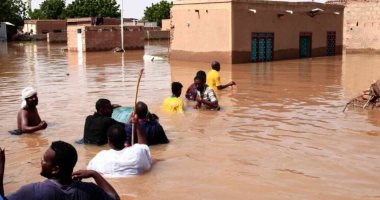 القوات المسلحة بالسودان تتدخل "جوا وبحرا" لإنقاذ المواطنين بسبب الفيضانات