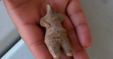 العثور على تمثال نادر عمره 7800 عام فى غرب الأناضول