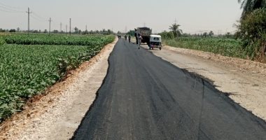 محافظ أسيوط: إنشاء طريق جديد بمركز القوصية يربط بين القرى ضمن "حياة كريمة"