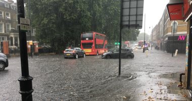 إغلاق محطات مترو الأنفاق والقطارات فى لندن بسبب الفيضانات