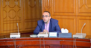 نائب محافظ الإسماعيلية يناقش المشروعات المشاركة بمبادرة المشروعات الخضراء الذكية