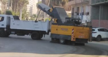 رفع 40 طن تراكمات أتربة خلال حملة بمدينة المنصورة في الدقهلية