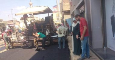 محافظ المنوفية يتابع أعمال تجهيزات رصف طريق "705 برشيم" في المنوفية.. صور