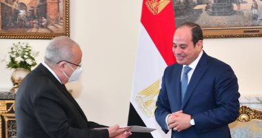 الرئيس السيسى يؤكد اعتزاز مصر بالعلاقات التاريخية مع الجزائر وشعبها العظيم