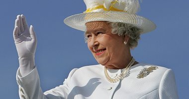 أبرز 12 نجمة جسدن شخصية الملكة إليزابيث الثانية فى السينما العالمية 