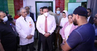 وزير الصحة يزور مستشفى البنك الأهلى.. ويؤكد: صرح مهم لاستقبال حالات حوادث الطرق