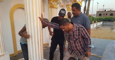 محافظة الجيزة تزيل قاعات أفراح وفوتوسيشن مخالفة بطريق المريوطية بأبو النمرس 