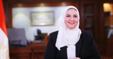وزيرة التضامن تستعرض تقريرًا عن استعدادات الوزارة لمؤتمر المناخ بشرم الشيخ