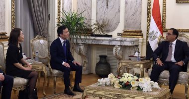 رئيس الوزراء يلتقي وفد OPPO الصينية لاستعراض خطط الشركة للاستثمار فى مصر