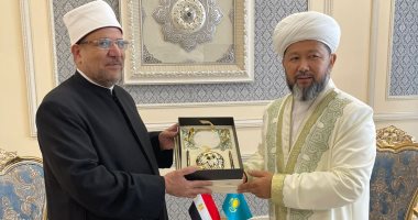 مفتى كازاخستان يشيد بجهود مصر فى نشر الفكر الوسطى المستنير.. صور
