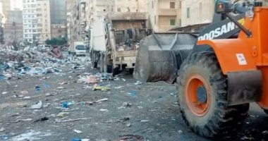 رفع 98 طن مخلفات وقمامة بشوارع ومحيط مدارس المنتزه ثان بالإسكندرية