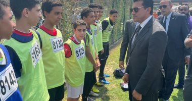 وزير الرياضة يشهد اختبارات "كابيتانو مصر" بمركز التنمية الشبابية بالجزيرة