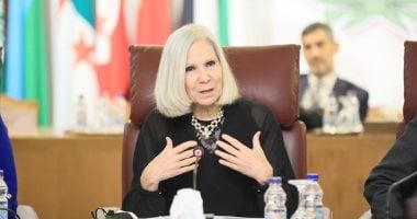 هيفاء أبوغزالة: ممارسات الاحتلال الإسرائيلى أثرت على سوق العمل الفلسطينى