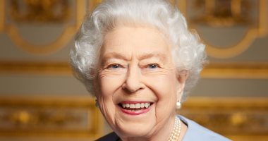 استطلاع رأى: الملكة إليزابيث السيدة الأكثر شهرة خلال الـ60 عاما الماضية