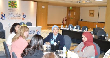 لجنة المرأة بمؤتمر العمل العربى تقر خطة تنمية التحول الرقمى وتشيد بالتجربة المصرية