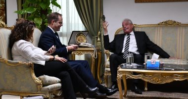 سفير بريطانيا بالقاهرة: زيادة عدد السائحين البريطانيين إلى 17 ألفا خلال شهرين