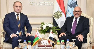 رئيس العربية للتصنيع يبحث مع سفير بيلاروسيا بالقاهرة التعاون والاستثمار
