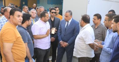 محافظ سوهاج ومساعد وزير الصحة يتفقدان أعمال تطوير المستشفى العام