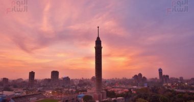 سحر وجمال.. مشاهد ساحرة من فوق برج القاهرة (بث مباشر)