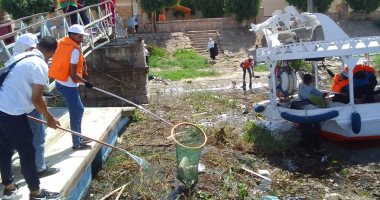 محافظ الأقصر يشارك فى مبادرة حملة تنظيف نهر النيل قبل مؤتمر المناخ.. فيديو