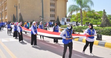 محافظ كفر الشيخ ورئيس الجامعة يشهدان افتتاح المهرجان الرياضي للأسر الطلابية