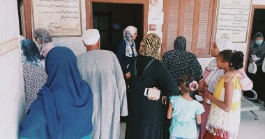 الكشف والعلاج لـ505 مواطنين فى قافلة لجامعة قناة السويس ضمن "حياة كريمة"