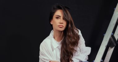 ديانا حداد تطرح أغنية "أحلى كابل" باللهجة المصرية