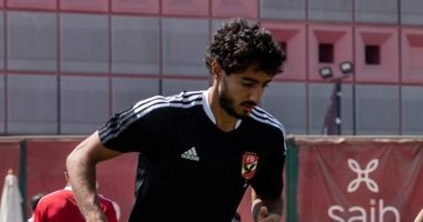 محمد هاني يترقب المشاركة الأساسية مع الأهلي بعد عودة المباريات