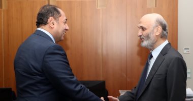 السفير حسام زكي يبحث مع سمير جعجع التطورات السياسية في لبنان