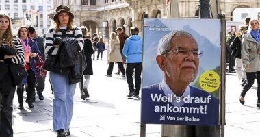 بدء انتخابات النمسا الرئاسية وتوقعات بفترة جديدة للرئيس الحالى