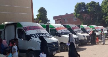 "صحة أسوان" تنظم قافلة طبية للكشف على 2967 مواطناً بالمجان فى قرى حياة كريمة