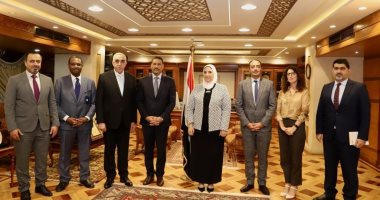 وزيرة التضامن تستقبل وزير الصحة العراقى للاستفادة من التجربة المصرية فى علاج الإدمان