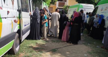 كلية طب الأقصر تقدم الخدمات الطبية لـ1500 حالة ضمن قافلة بقرية البغدادى.. صور