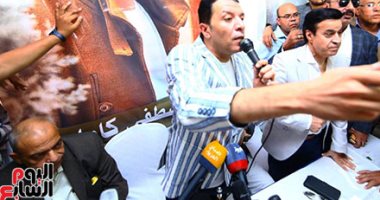 عمر كمال يغيب عن حضور مؤتمر نقابة الموسيقيين بسبب خضوعه لعملية جراحية