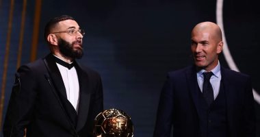 الكرة الذهبية 2022 .. زيدان يمدح بنزيما: الأفضل فى تاريخ الكرة الفرنسية