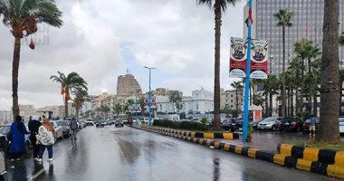 الشتاء يغسل شوارع الإسكندرية.. أمطار غزيرة على عروس البحر المتوسط.. ألبوم صور